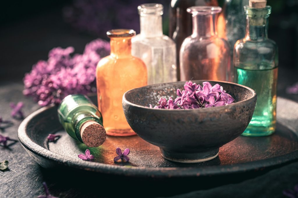 Special treatments with aromatic oils. Lilac aromatic oils.